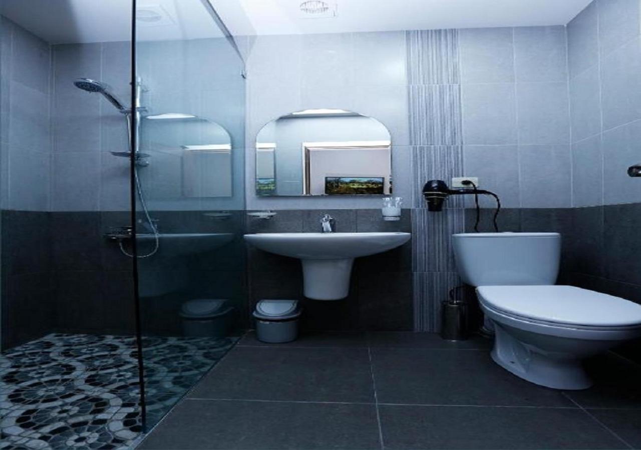 Yard Guesthouse Єреван Екстер'єр фото